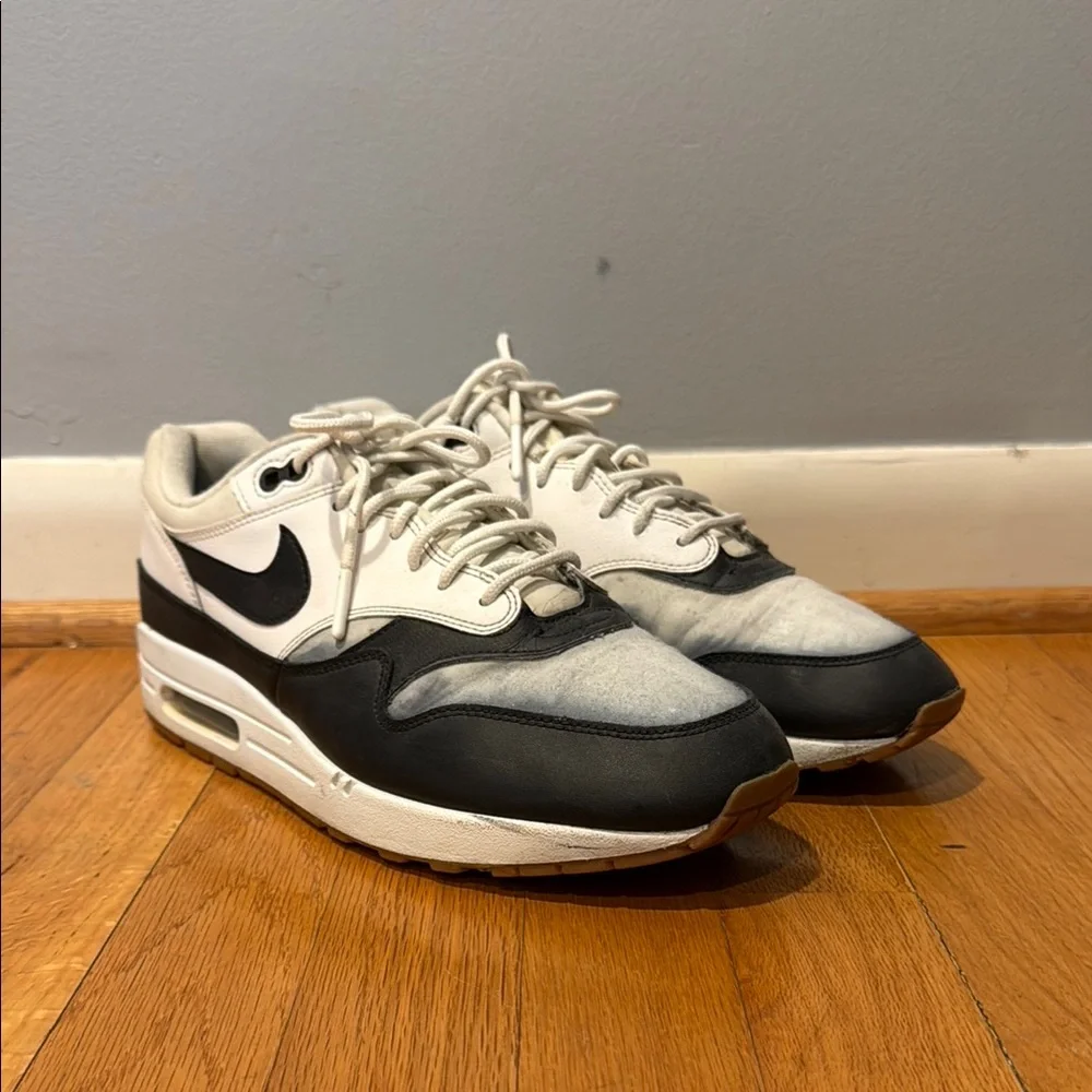 Nike Air Max 1 White Black Gum - Picture 3 of 6